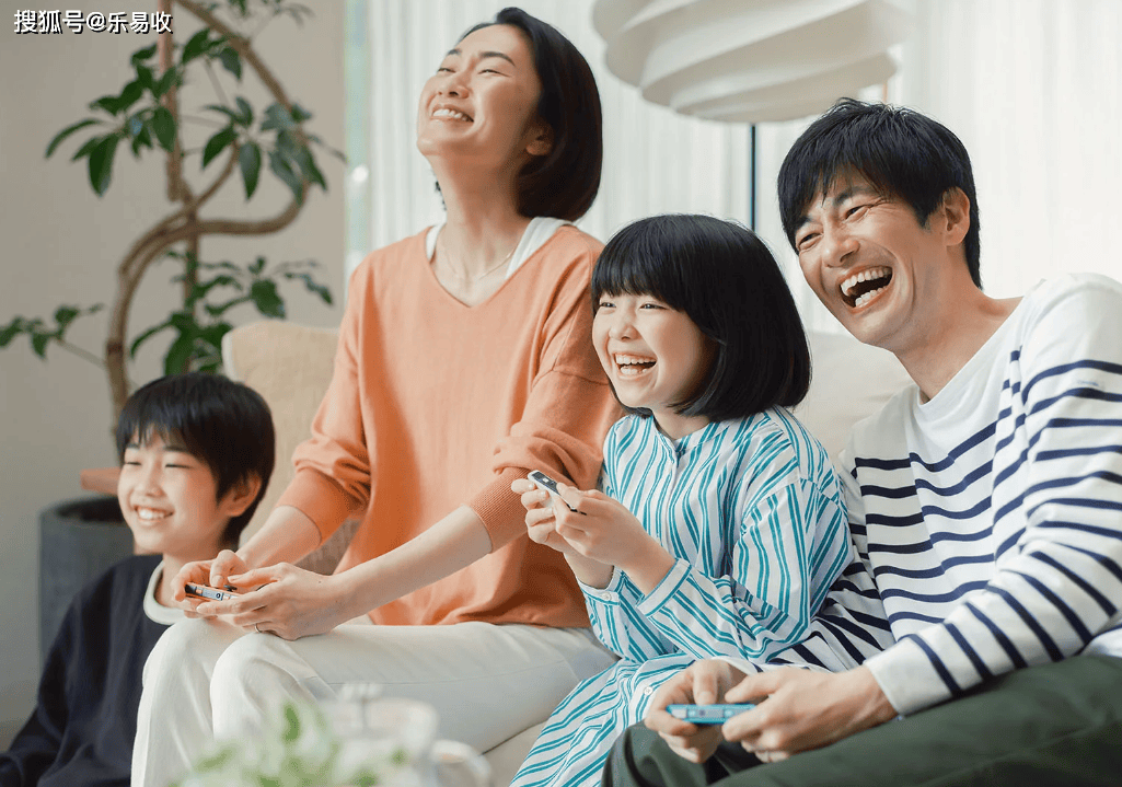 witch丨开辟游戏主机新思路之作CQ9电子登录注册回顾任天堂 S(图2)